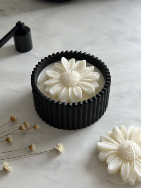 Świeca sojowa black MINI stokrotka 70 ml