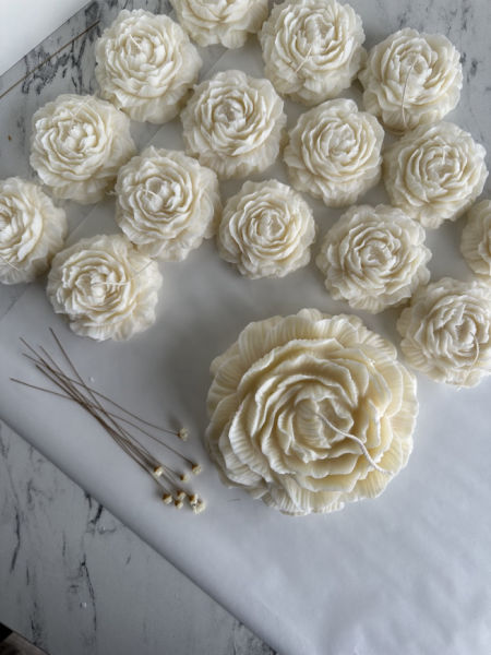 PIWONIA świeca sojowa 430 g